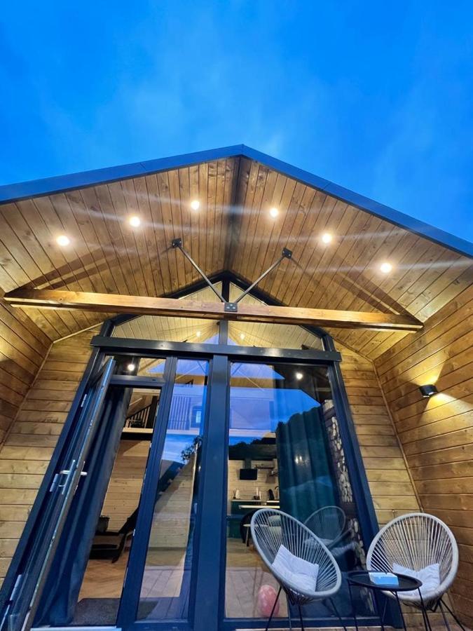 Mini Valley House 1 Sita Buzaului ภายนอก รูปภาพ